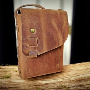 Unisex leather bag vintage aspect 01